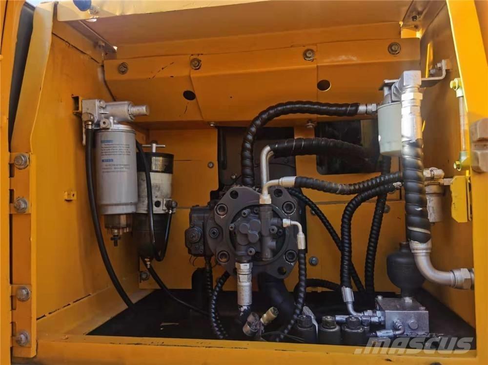 Volvo EC210B Pásová rýpadla
