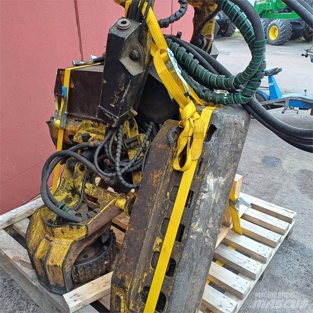 John Deere H415 Těžební hlavy