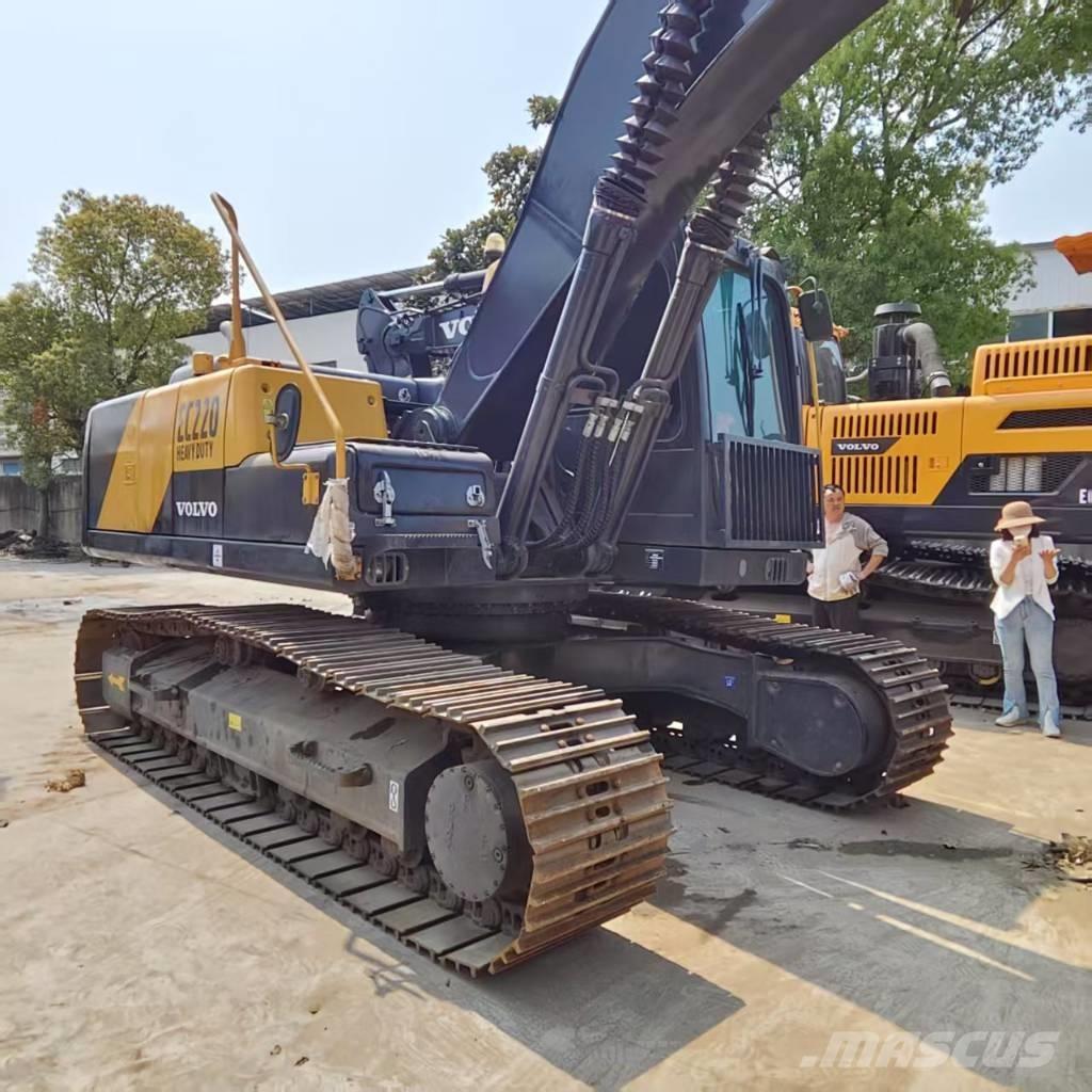 Volvo EC 220 DL Pásová rýpadla