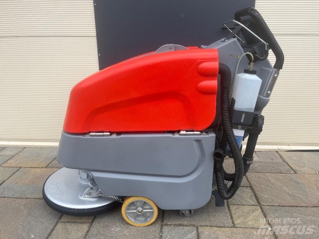 Hako B45 CL Podlahové mycí stroje