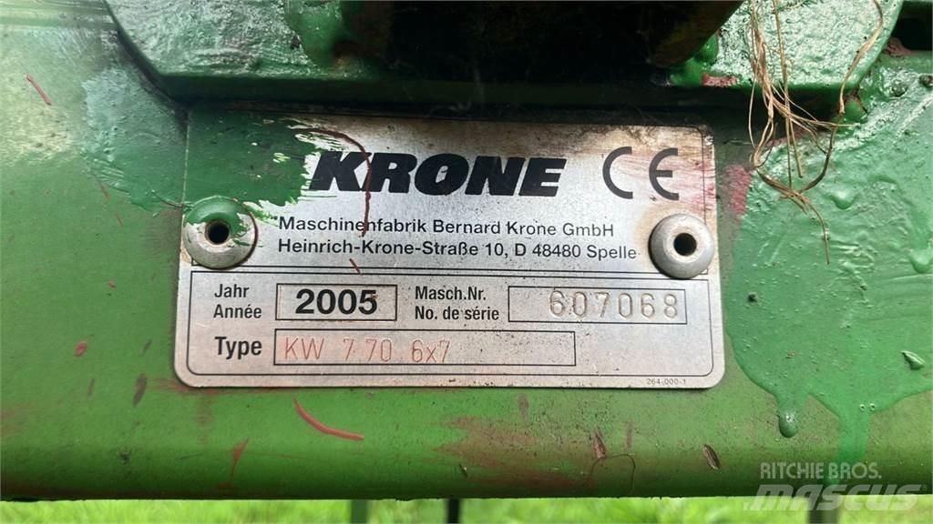 Krone KW 7.70 6x7 Obraceče a shrabovače sena