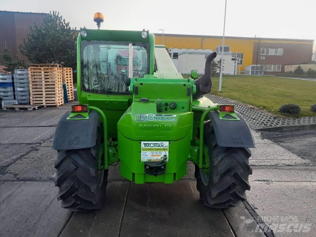 Merlo P 32.6 PLUS Teleskopické nakladače pro zemědělství