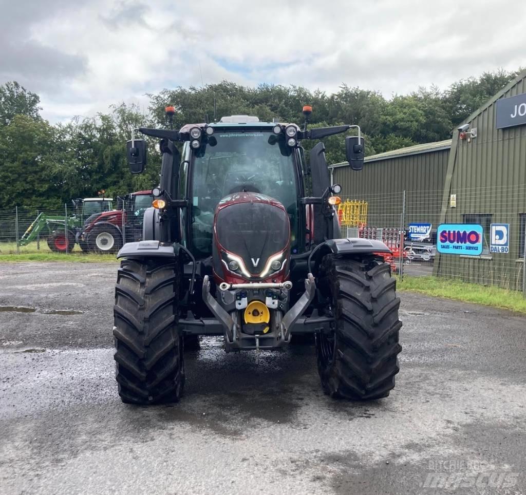 Valtra N 175 D Traktory