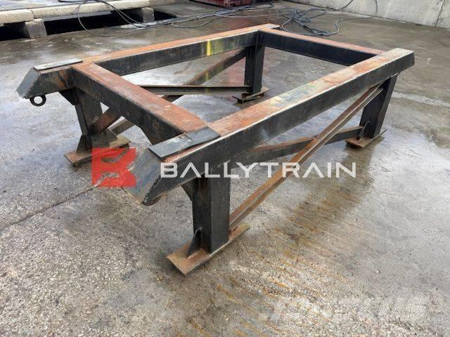  Work Benches Motory a jiné součásti