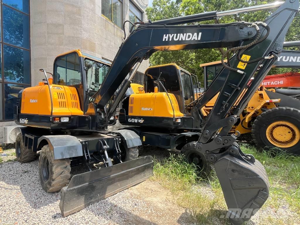 Hyundai R60W Kolová rýpadla