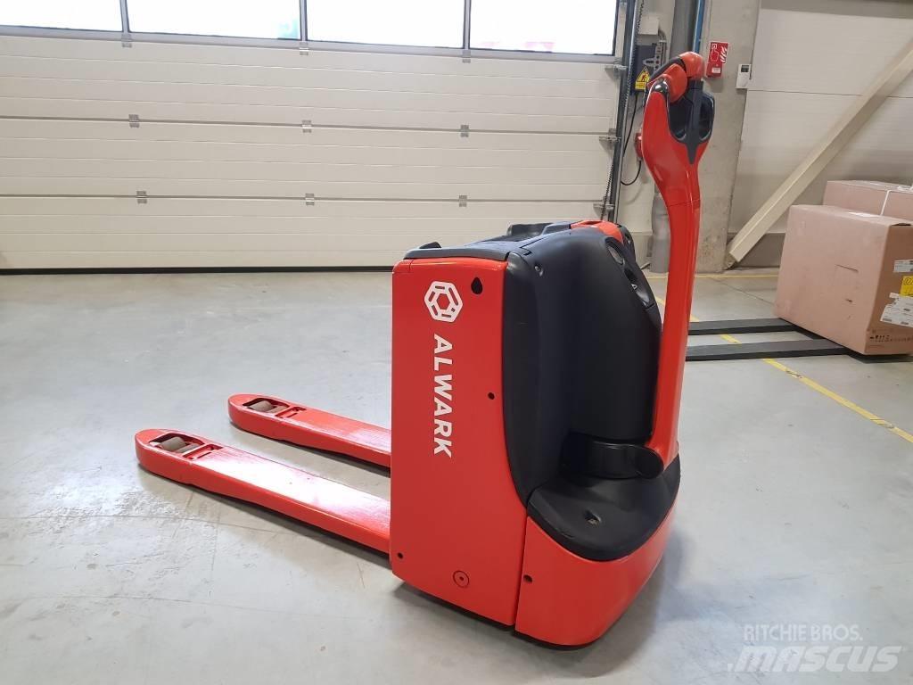 Linde T16 Nízkozdvižný vozík