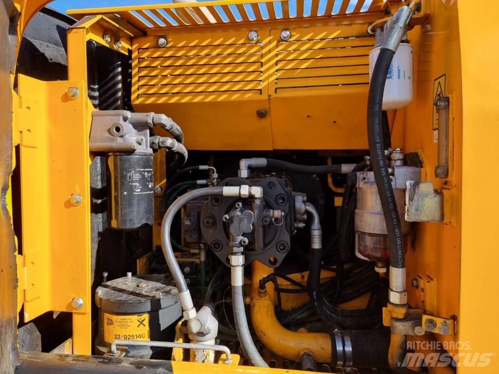 JCB JS 200 LC Pásová rýpadla