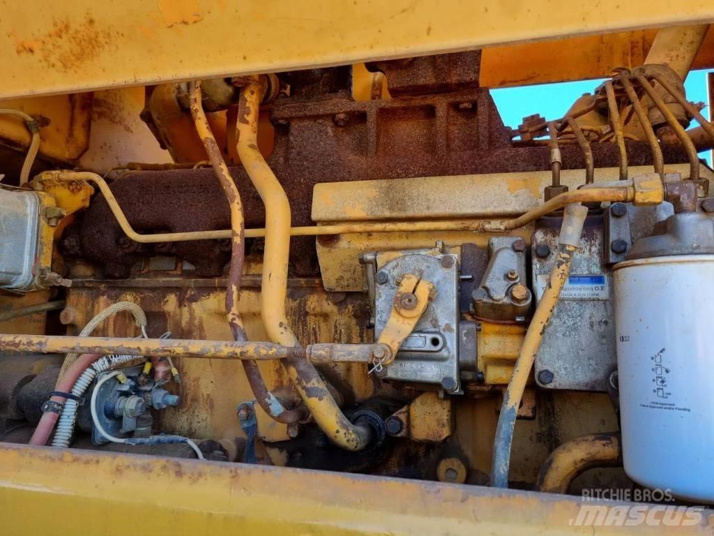 CAT 966C Kolové nakladače