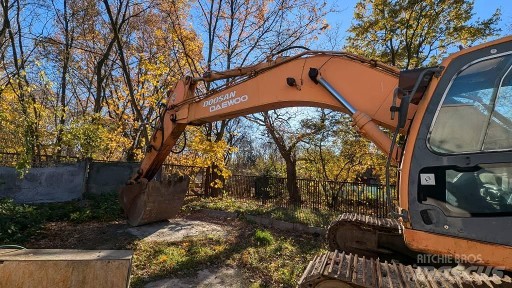 Doosan DX 340 LC Pásová rýpadla