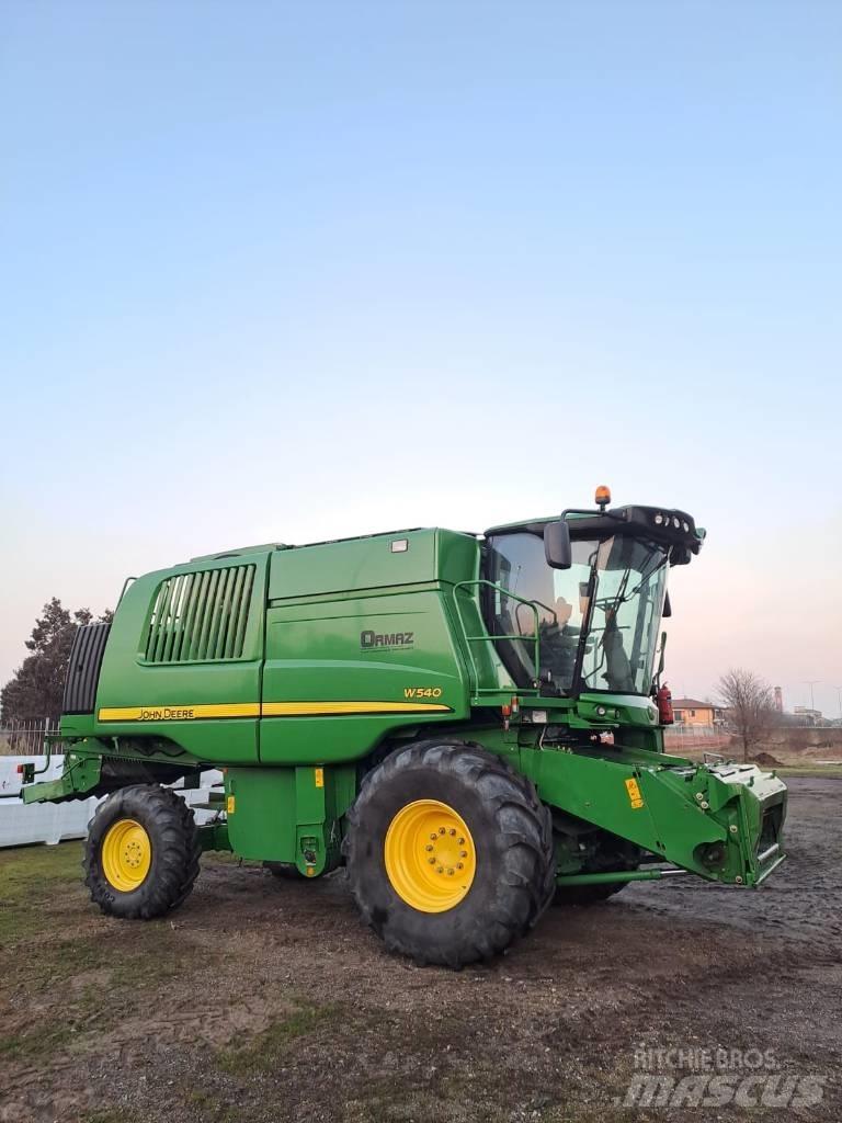 John Deere W 540 Sklízecí mlátičky