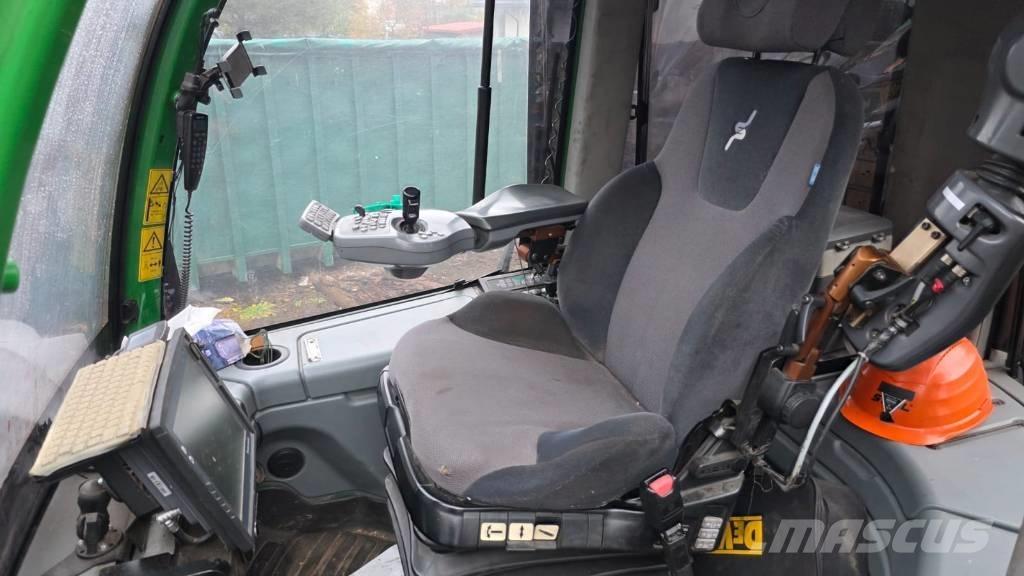 John Deere 1510 E Vyvážecí traktory