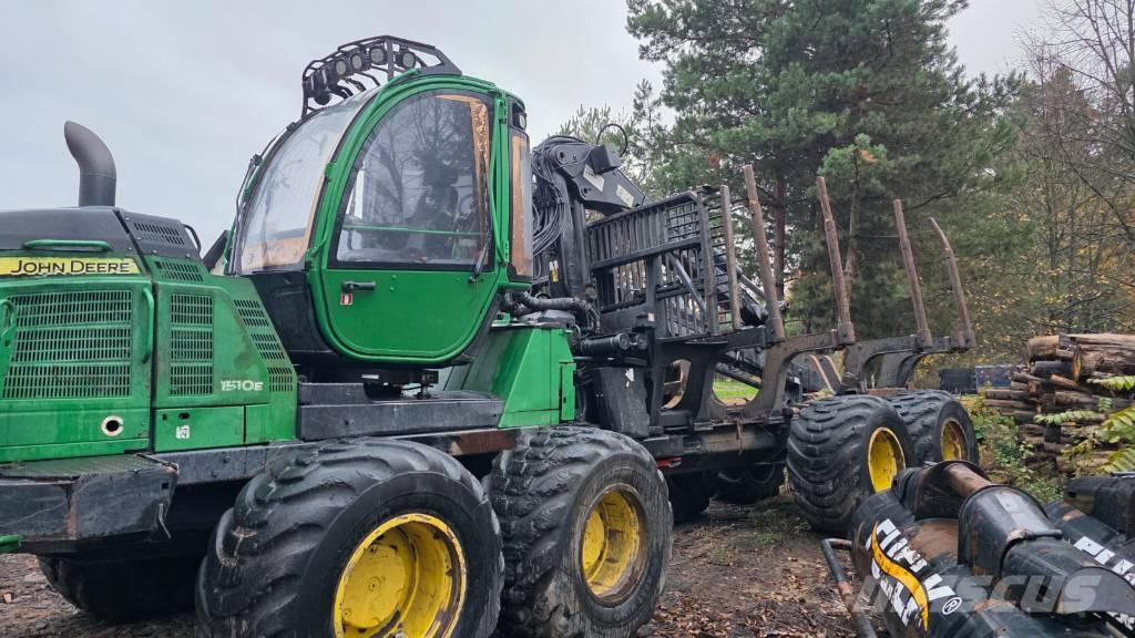 John Deere 1510 E Vyvážecí traktory