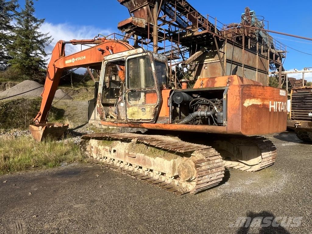 Hitachi EX 200-1 Pásová rýpadla