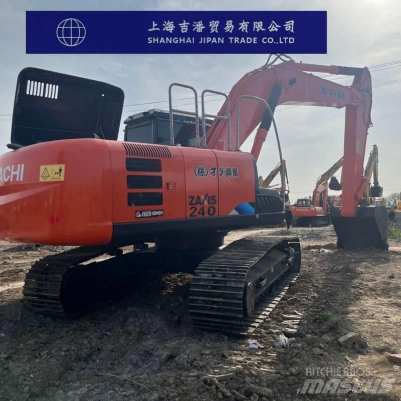Hitachi ZX 240 Pásová rýpadla