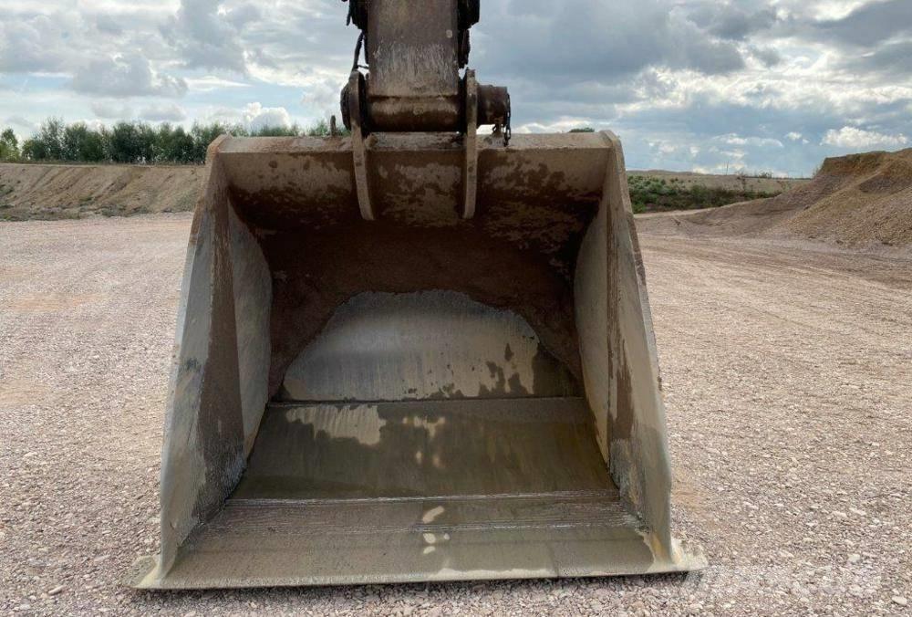 Komatsu PC 1000-1 Pásová rýpadla