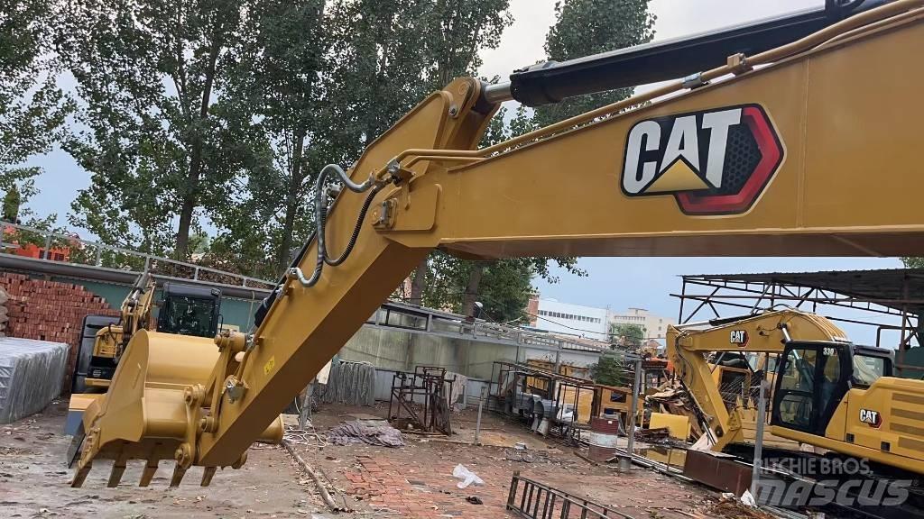 CAT 2021 CAT 323Gx Kolová rýpadla