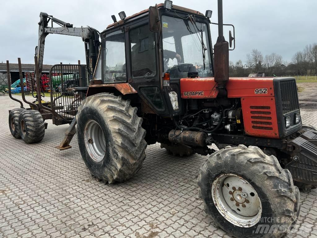 MTZ 952 Lesní traktory