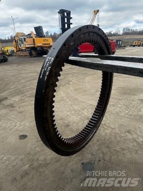 Doosan DX 160 Převodovka