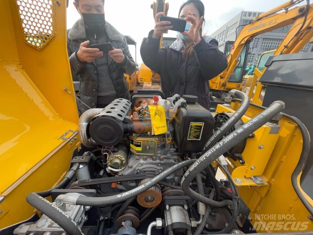 XCMG XMR 30S Tandemové válce