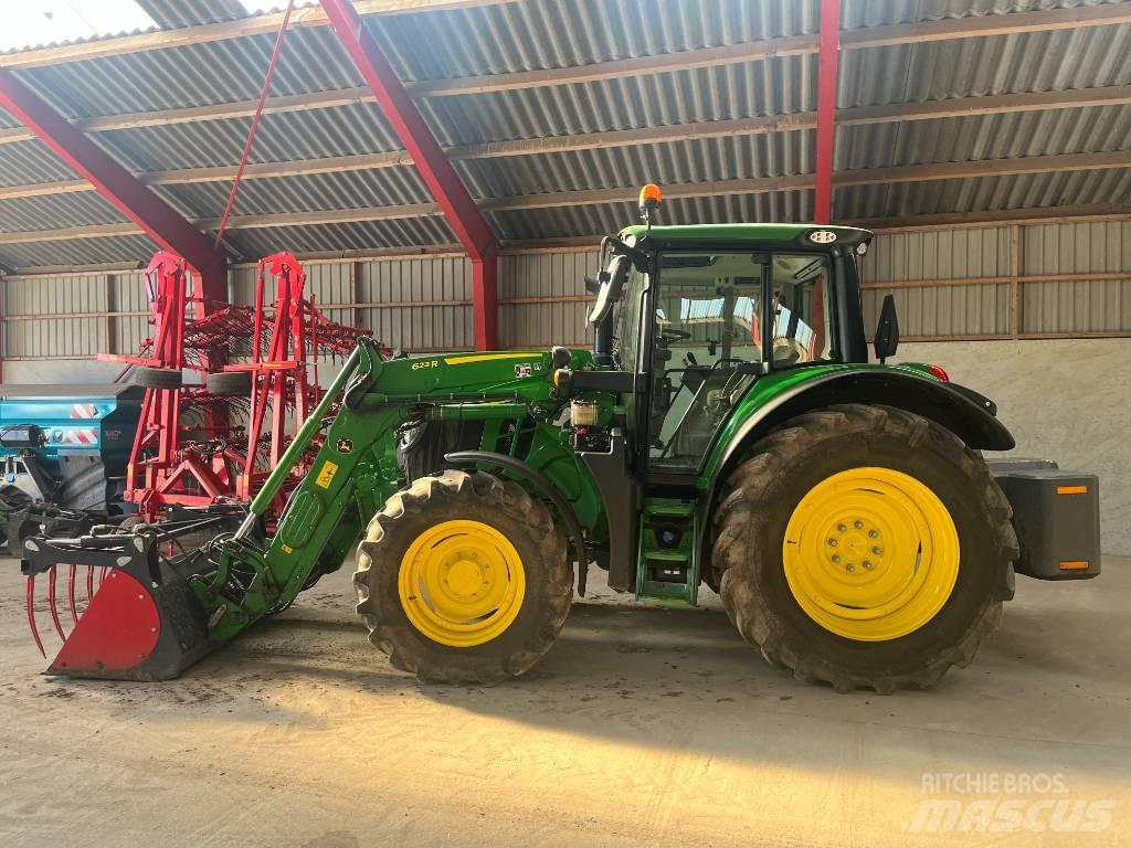 John Deere 6120 M Traktory