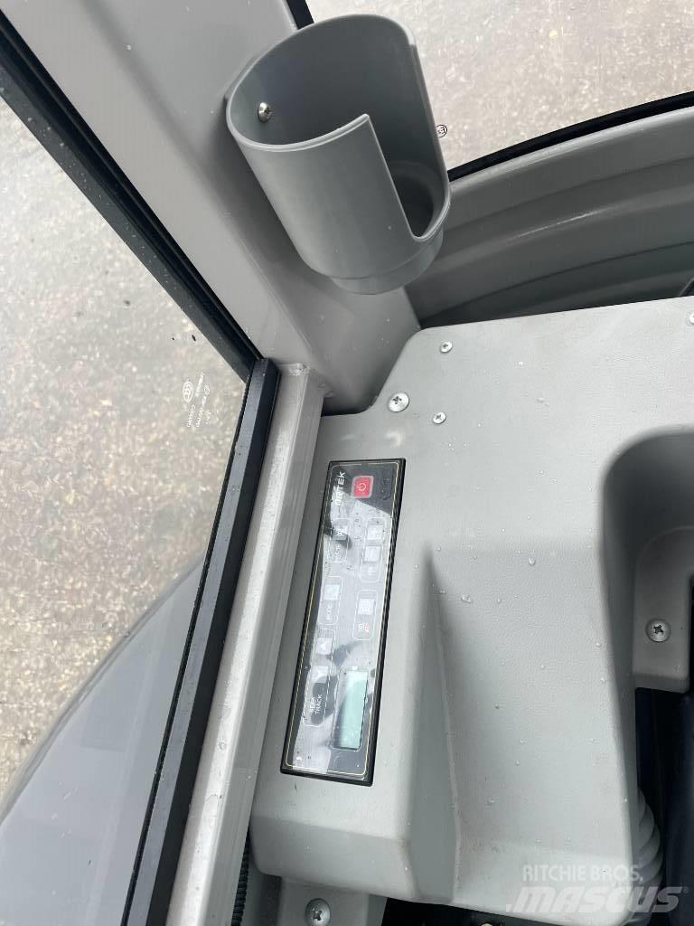Zoomlion ZE 26 GU Mini rýpadla < 7t
