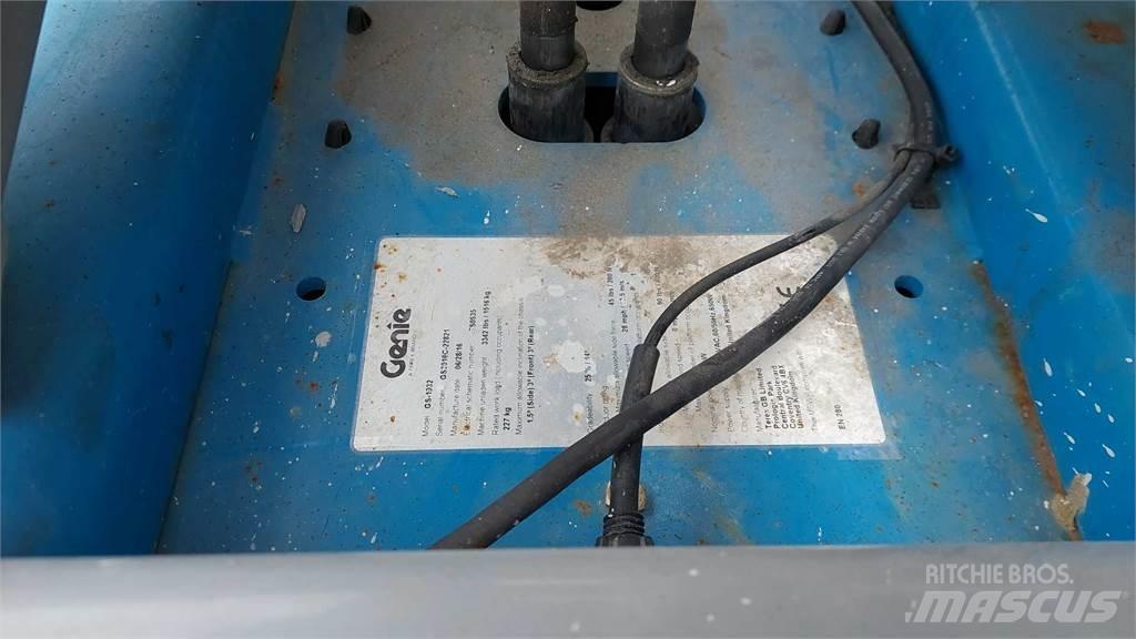 Genie GS1932 Nůžková zvedací plošina