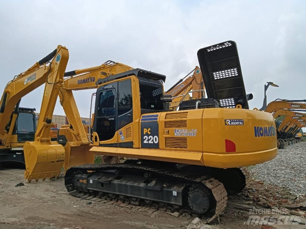 Komatsu PC 220-8 Pásová rýpadla
