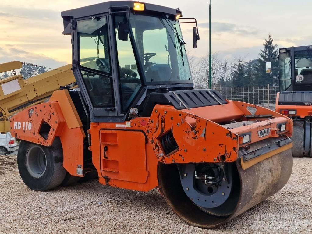 Hamm HD 110 K Pneumatikové válce