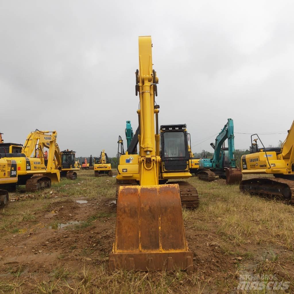 Komatsu PC200-8 Pásová rýpadla