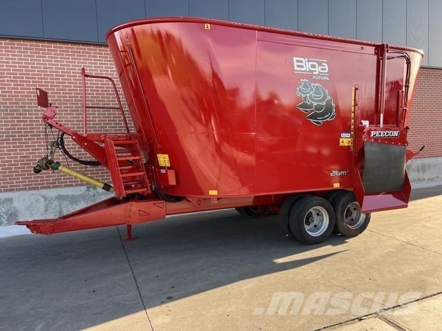 Peecon 26M³ Míchačky krmiva