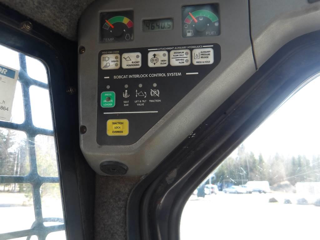 Bobcat S250 Smykem řízené nakladače