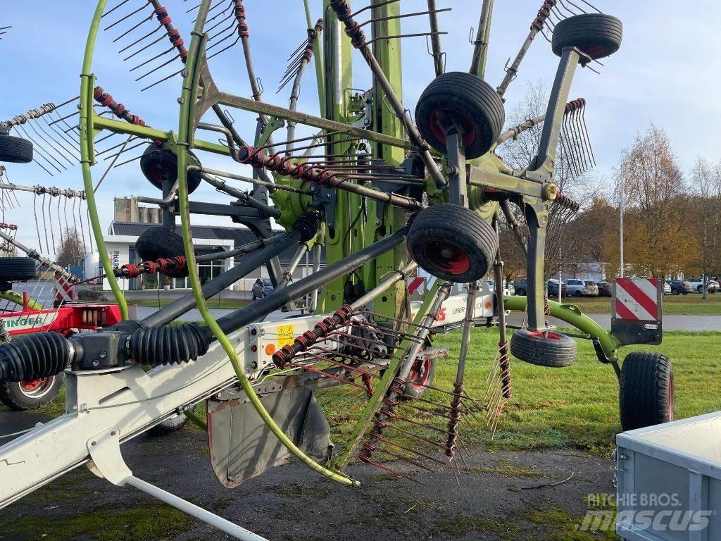 CLAAS Liner 2800 Obraceče a shrabovače sena