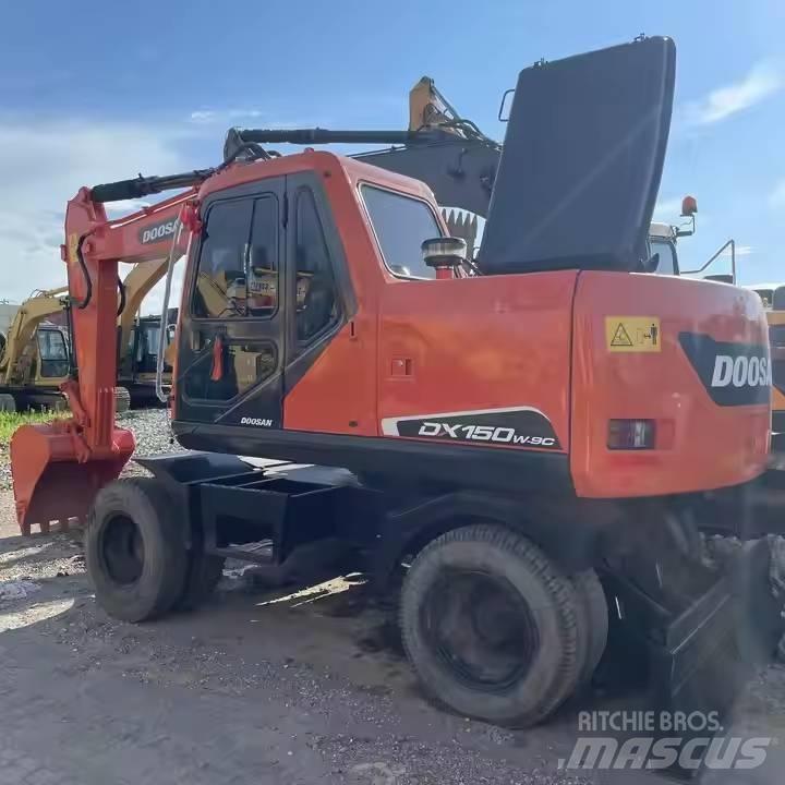 Doosan DX150W-9C Kolová rýpadla