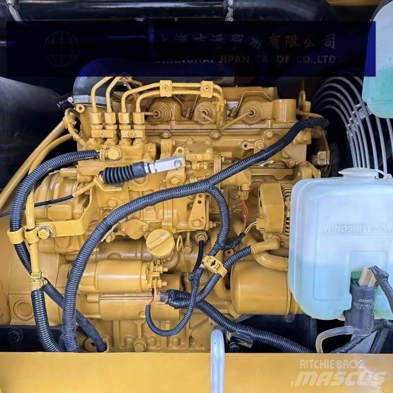 CAT 307 E Mini rýpadla < 7t