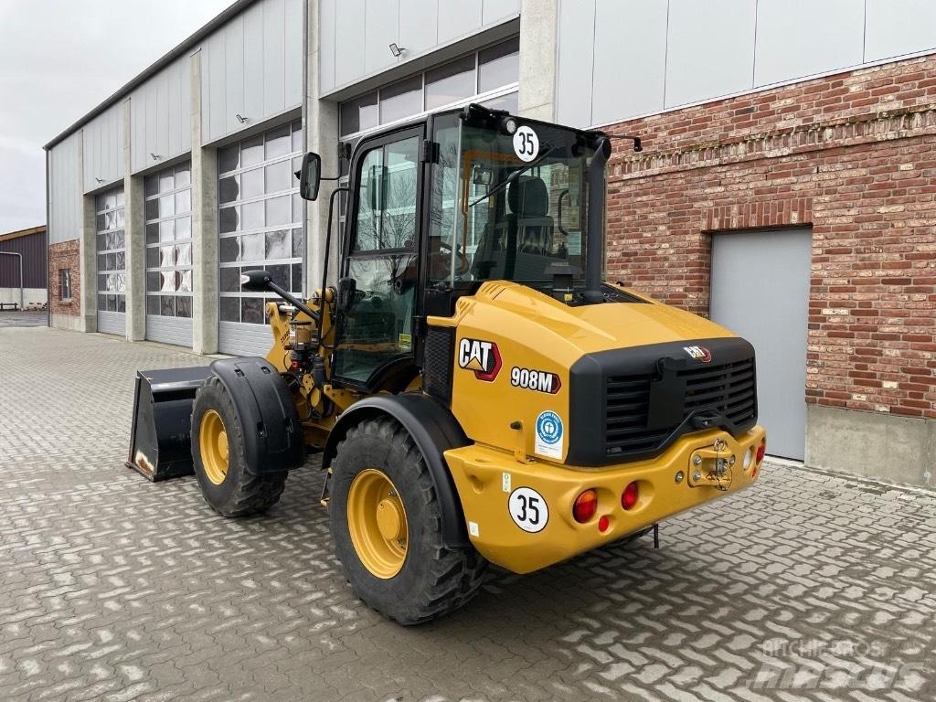 CAT 908M - 908 M Kolové nakladače