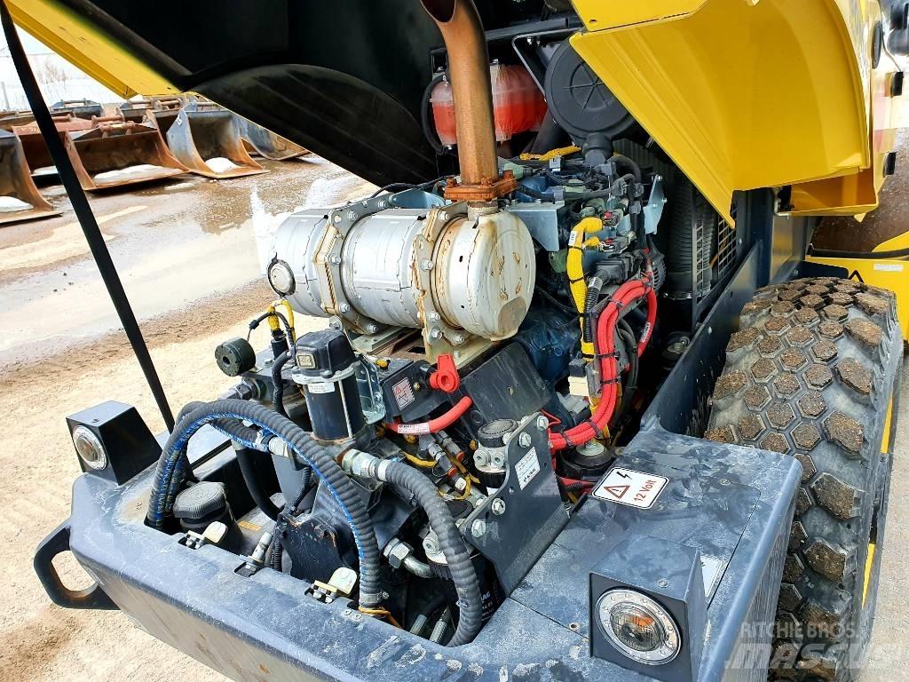 Bomag BW145D-5 Tahačové válce