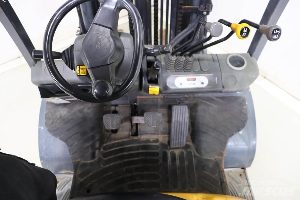 TCM FG30T3 LPG vozíky