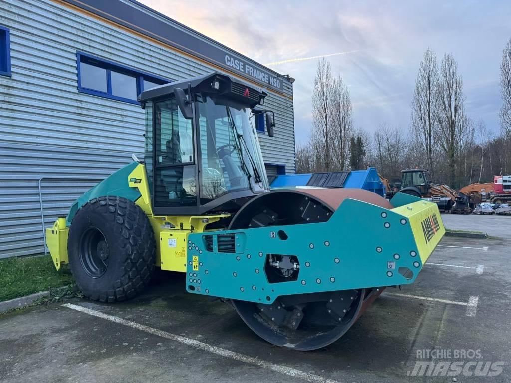 Ammann ARS 110 Tahačové válce