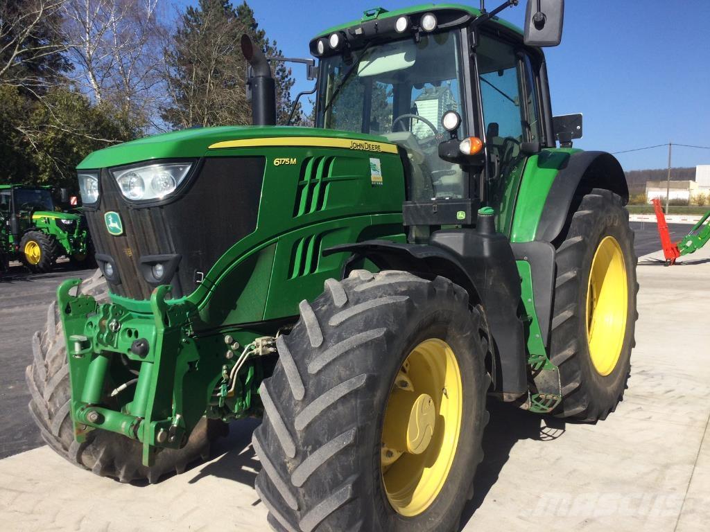 John Deere 6175M Traktory