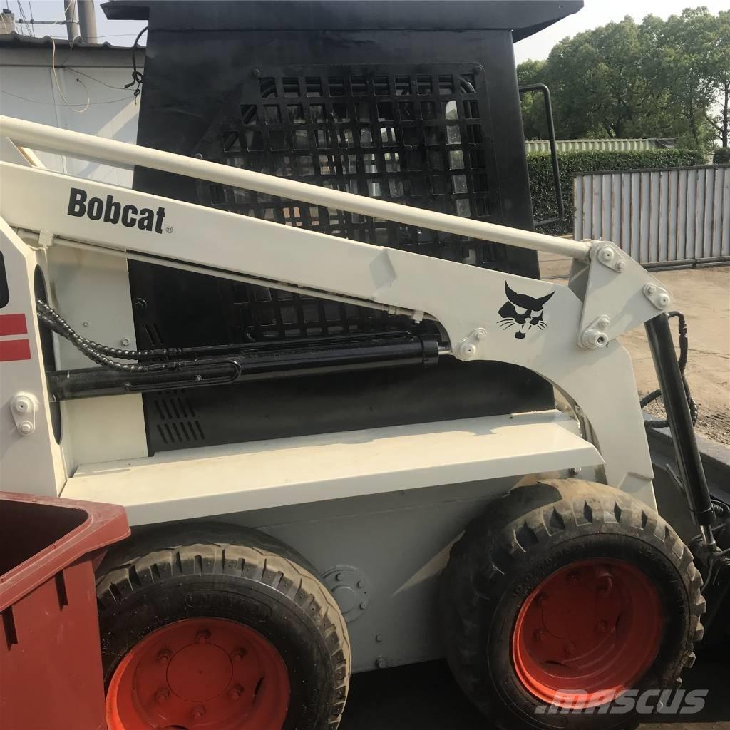Bobcat S130 Smykem řízené nakladače