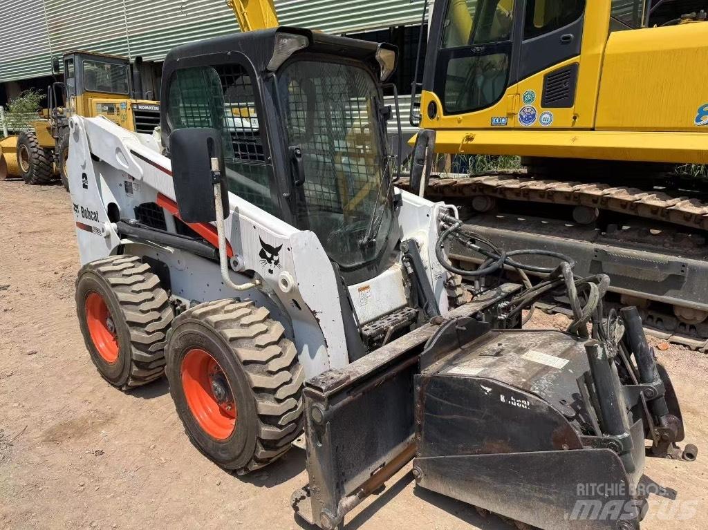 Bobcat S 630 Smykem řízené nakladače