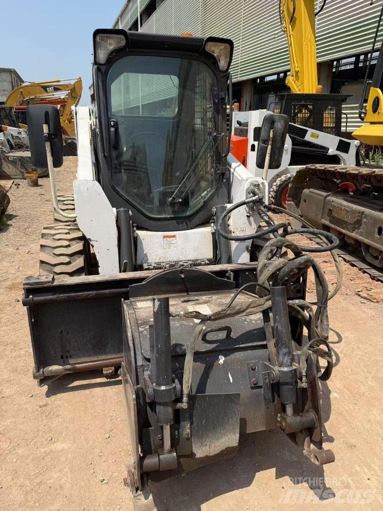 Bobcat S 630 Smykem řízené nakladače