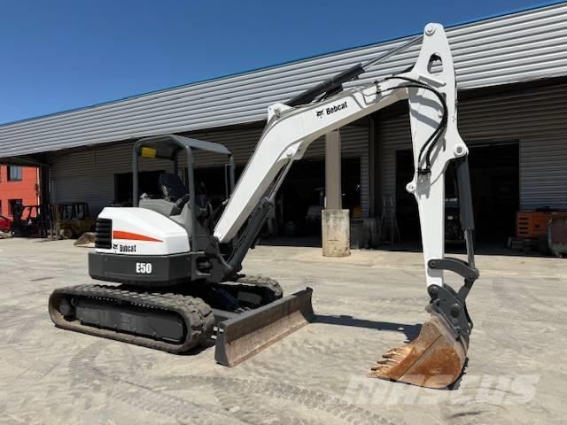 Bobcat E 50 Mini rýpadla < 7t
