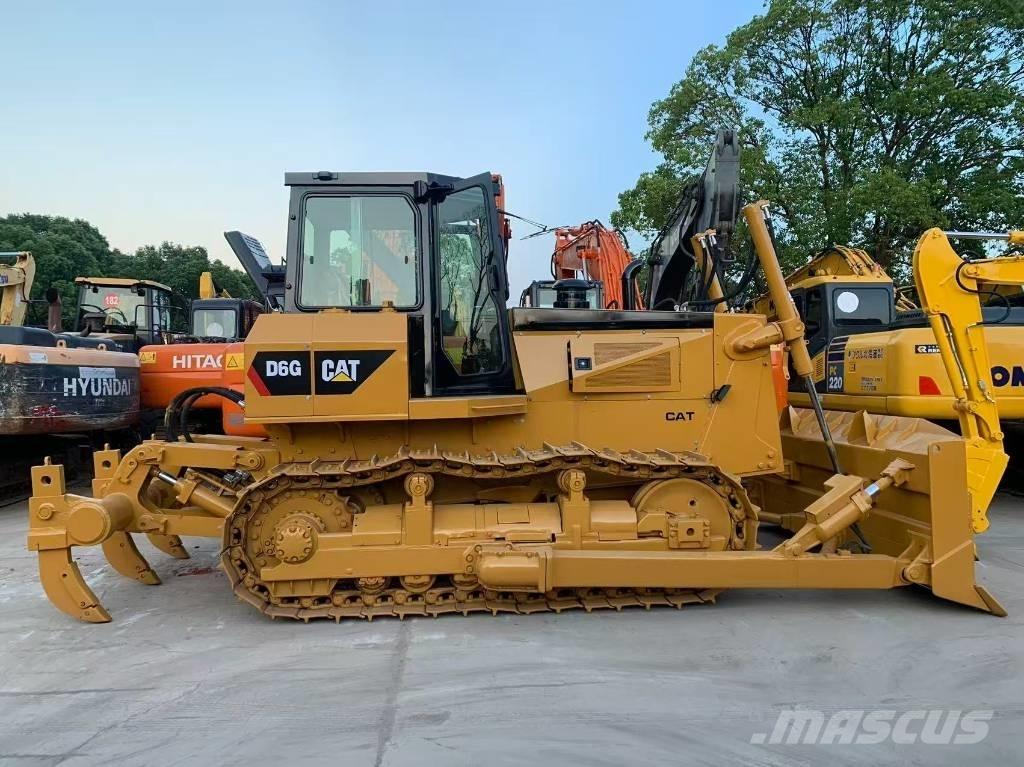 CAT D 6 G Pásové dozery