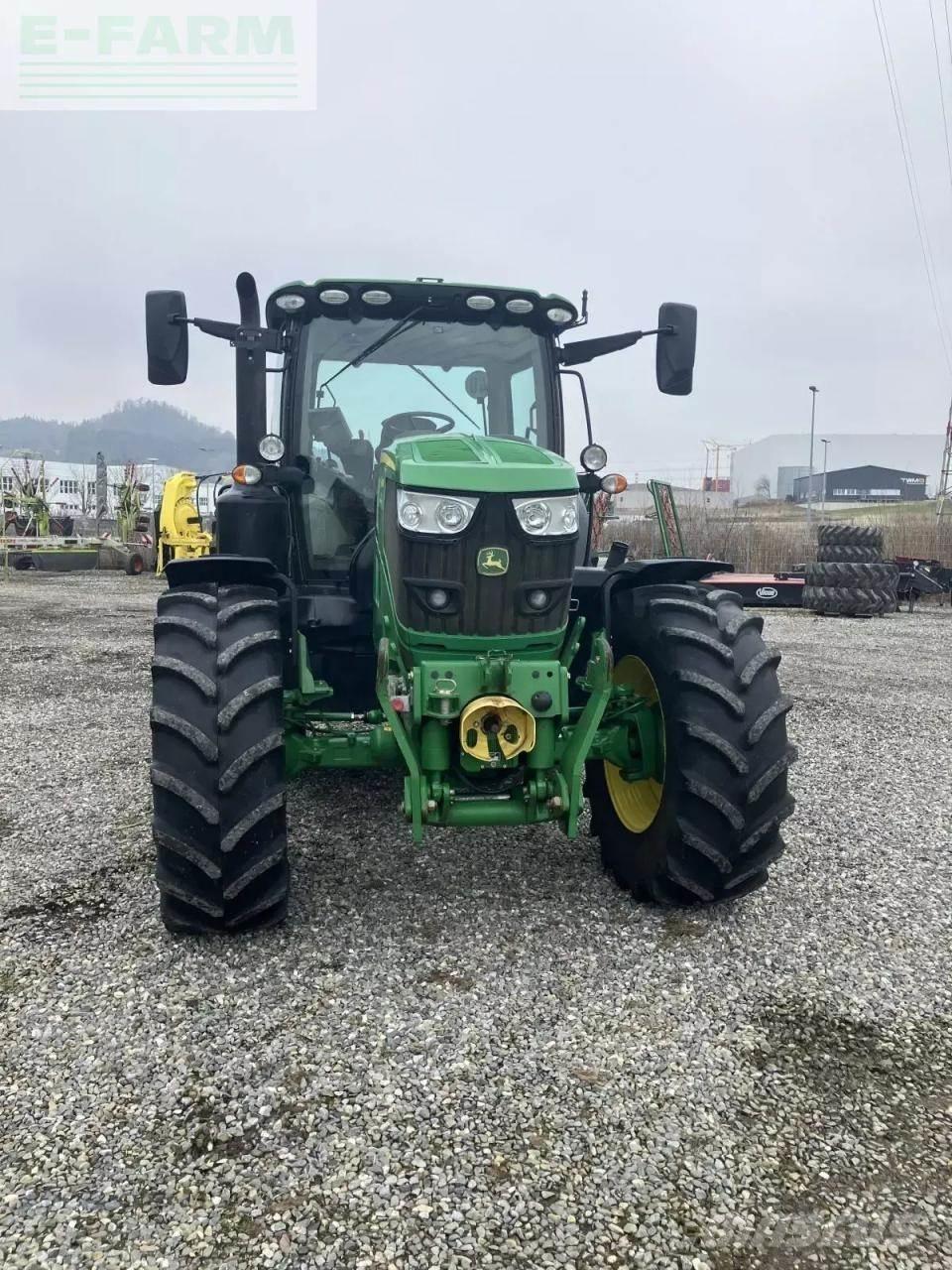 John Deere 6145r Traktory