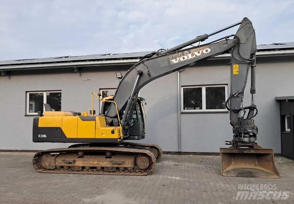 Volvo EC 220 DL Pásová rýpadla