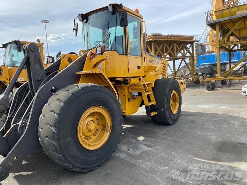 Volvo L 120 E.Ref.10 Kolové nakladače