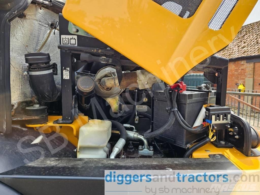 JCB TM 220 Kolové nakladače