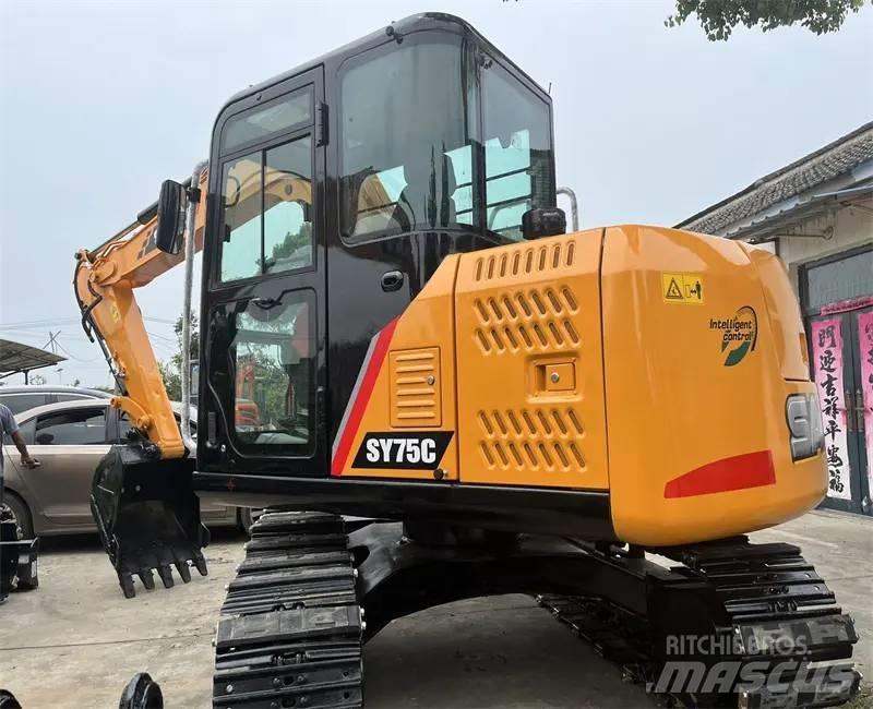 Sany SY75C Midi rýpadla 7t - 12t