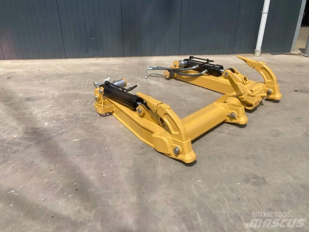 CAT 963 NG Půdní rozrušovače